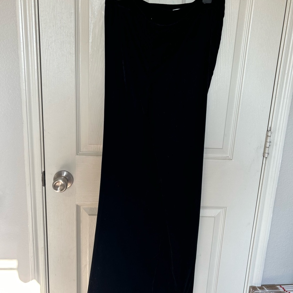 Zara Classic Black velvet pants